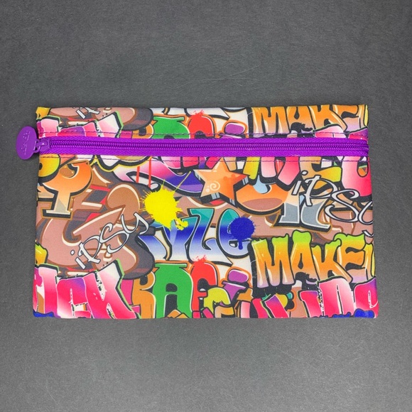 Ipsy Graffiti Glam Bag - Picture 1 of 3